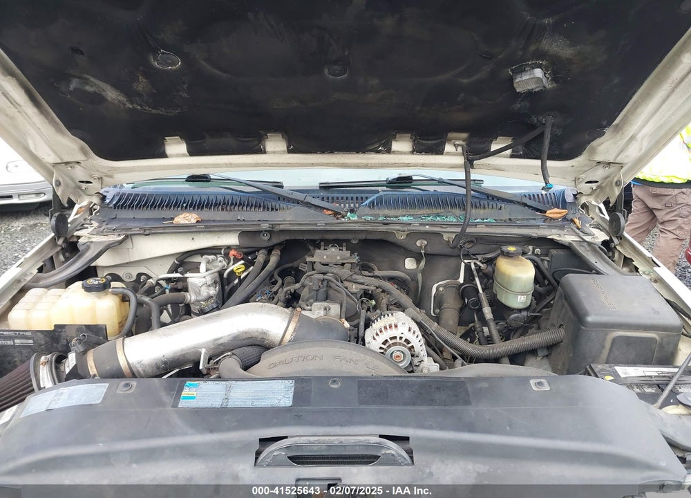 2002 CADILLAC ESCALADE STANDARD VIN: 1GYEK63N32R163874