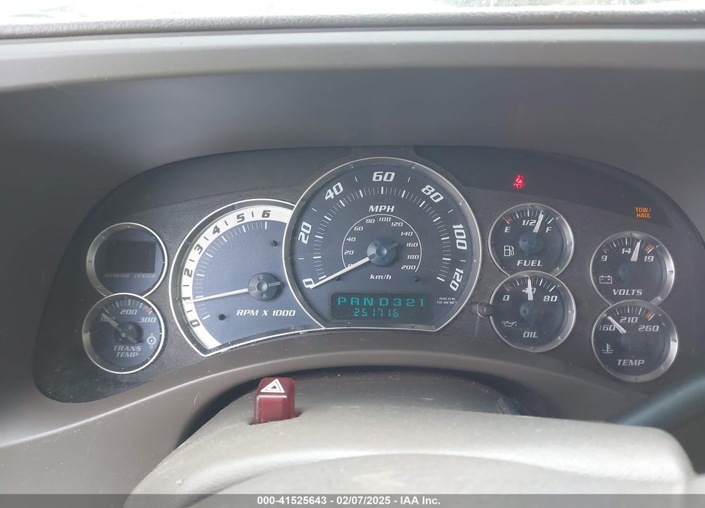 2002 CADILLAC ESCALADE STANDARD VIN: 1GYEK63N32R163874