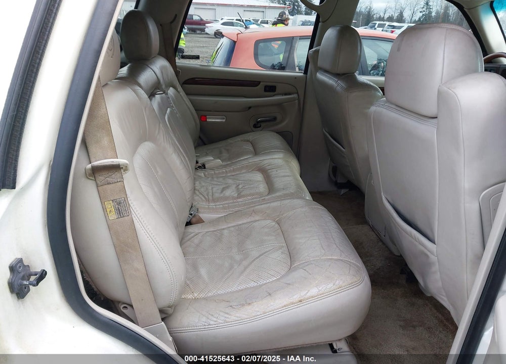 2002 CADILLAC ESCALADE STANDARD VIN: 1GYEK63N32R163874