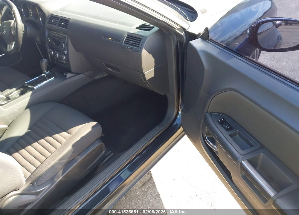 2012 DODGE CHALLENGER SXT VIN: 2C3CDYAG4CH293692