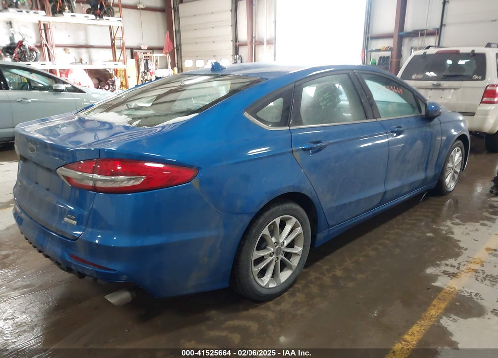 2019 FORD FUSION VIN: 3FA6P0HD4KR147864