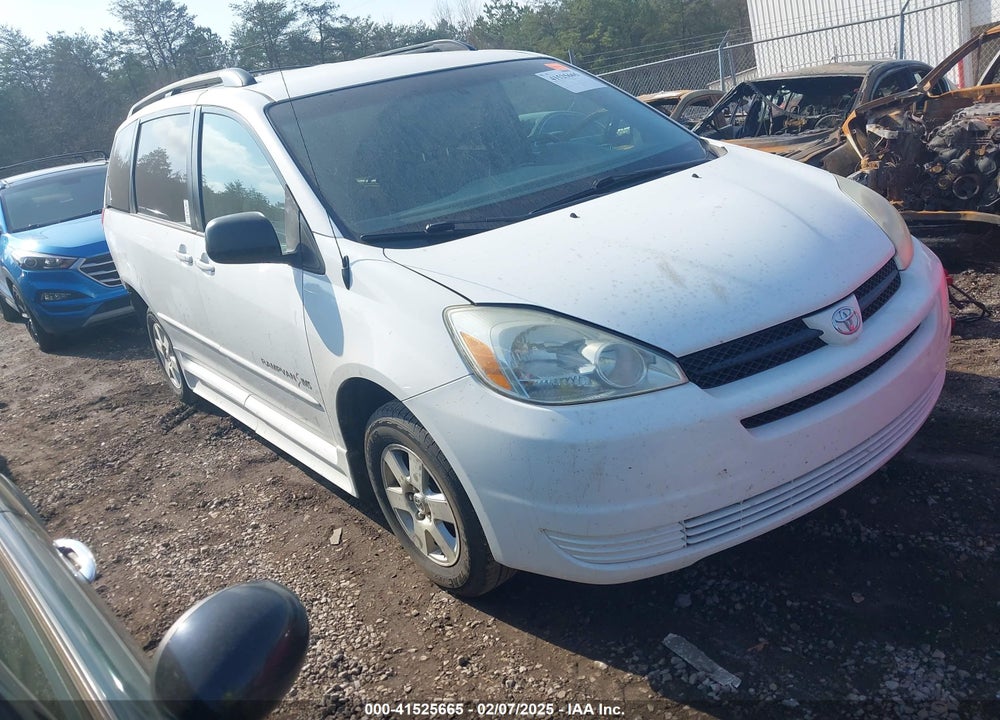 2005 TOYOTA SIENNA VIN: 5TDZA23C65S230880