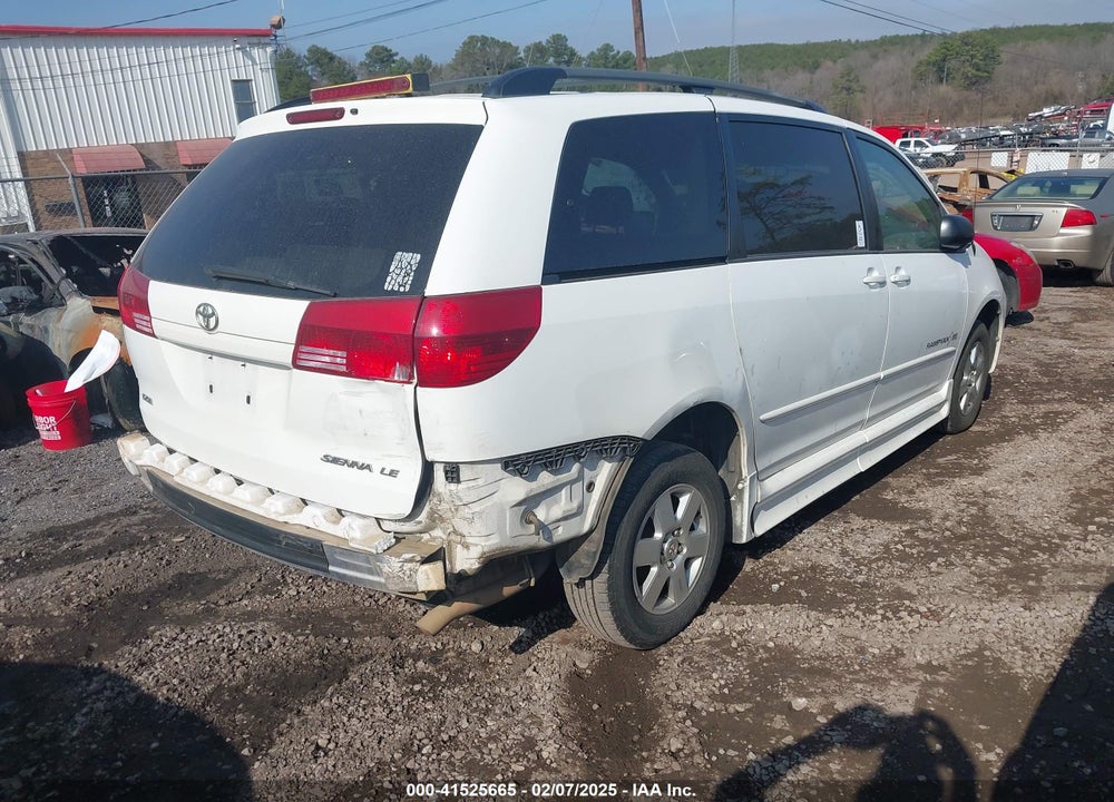 2005 TOYOTA SIENNA VIN: 5TDZA23C65S230880