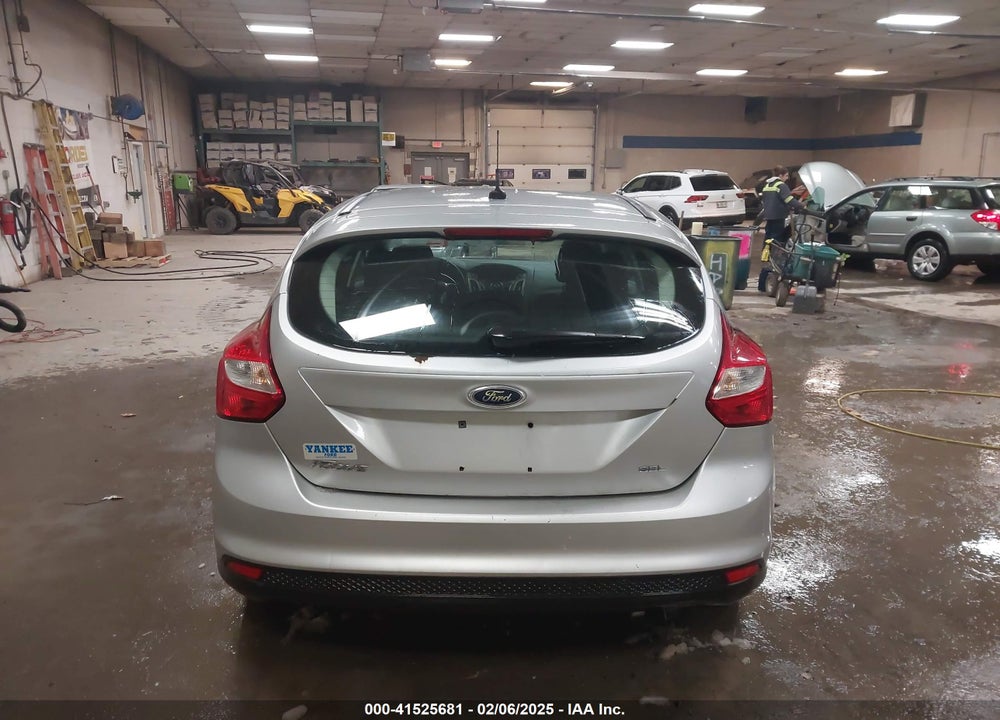 2012 FORD FOCUS VIN: 1FAHP3M27CL200734