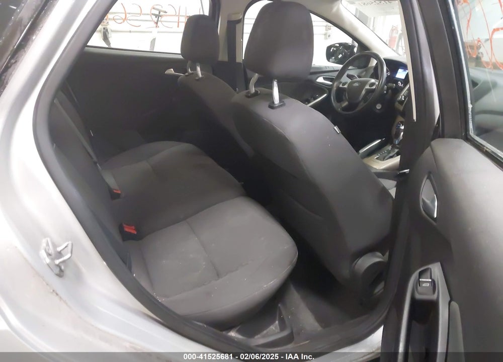 2012 FORD FOCUS VIN: 1FAHP3M27CL200734