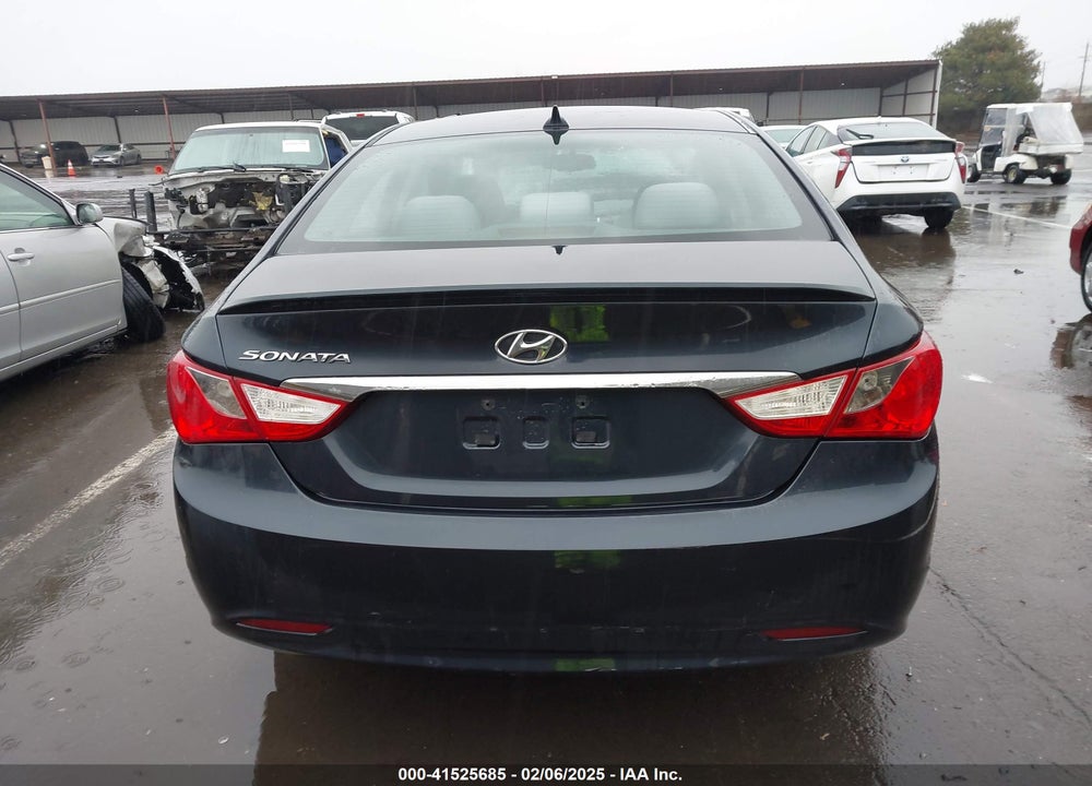 2013 HYUNDAI SONATA GLS VIN: 5NPEB4ACXDH595982