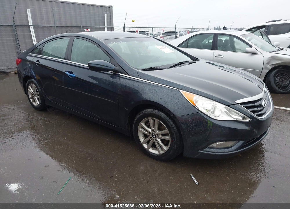 2013 HYUNDAI SONATA GLS VIN: 5NPEB4ACXDH595982
