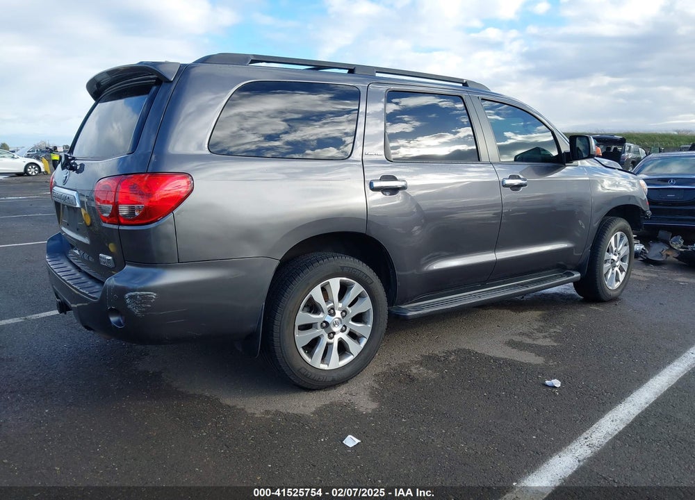 2013 TOYOTA SEQUOIA LIMITED 5.7L V8 VIN: 5TDJY5G17DS078531