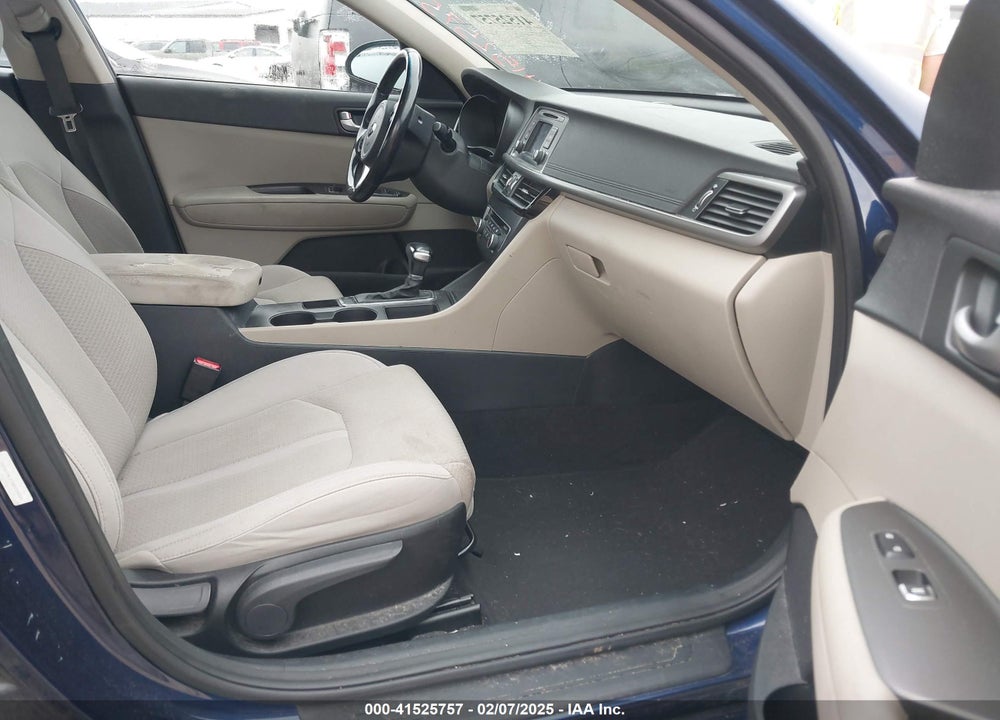 2016 KIA OPTIMA LX TURBO VIN: 5XXGT4L17GG008221