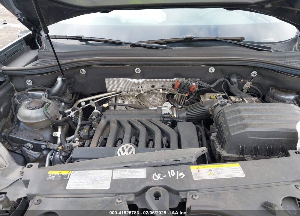 2021 VOLKSWAGEN ATLAS VIN: 1V2WR2CA0MC585259