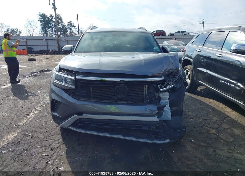 2021 VOLKSWAGEN ATLAS VIN: 1V2WR2CA0MC585259