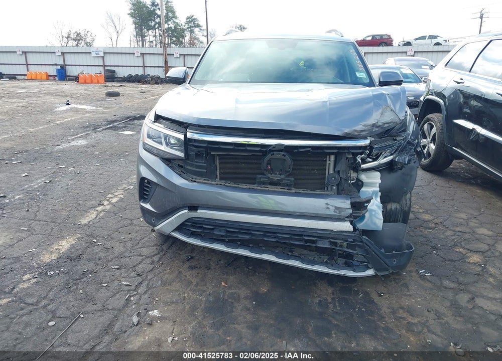 2021 VOLKSWAGEN ATLAS VIN: 1V2WR2CA0MC585259