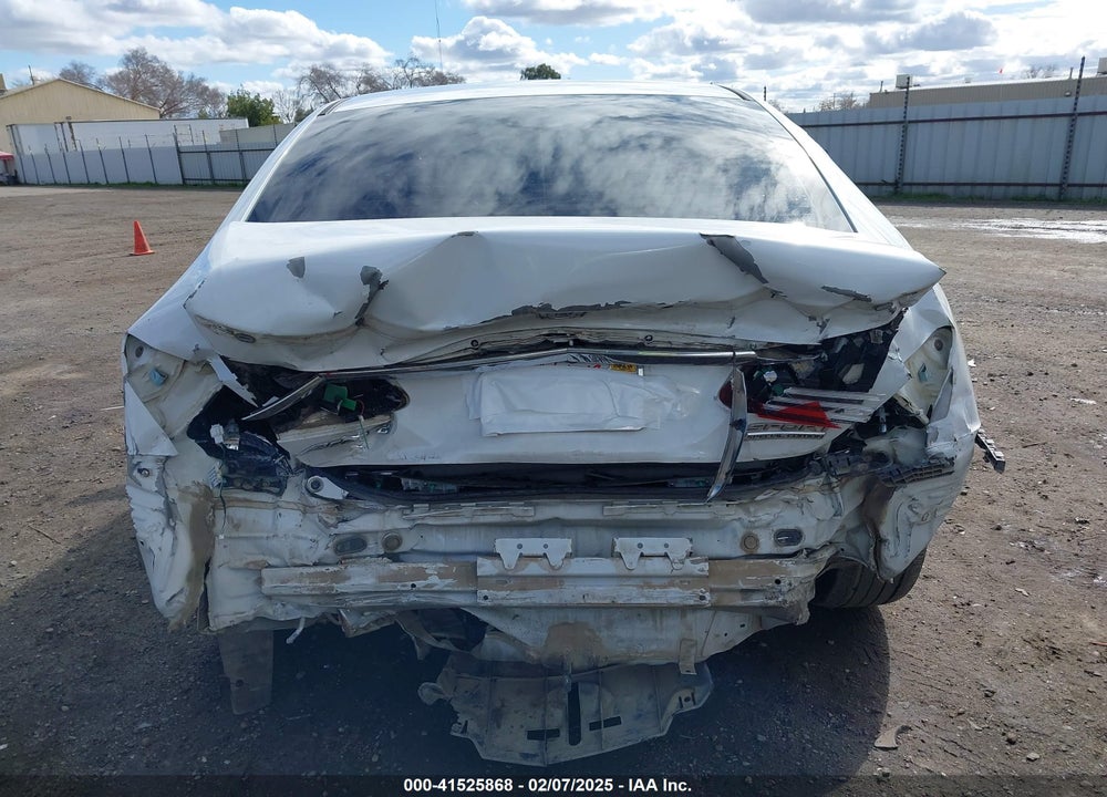 2017 HONDA ACCORD VIN: 1HGCR2F12HA006842