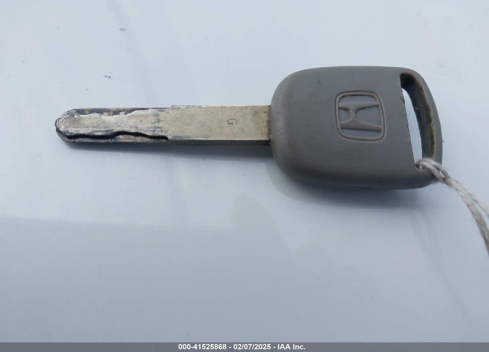 2017 HONDA ACCORD VIN: 1HGCR2F12HA006842