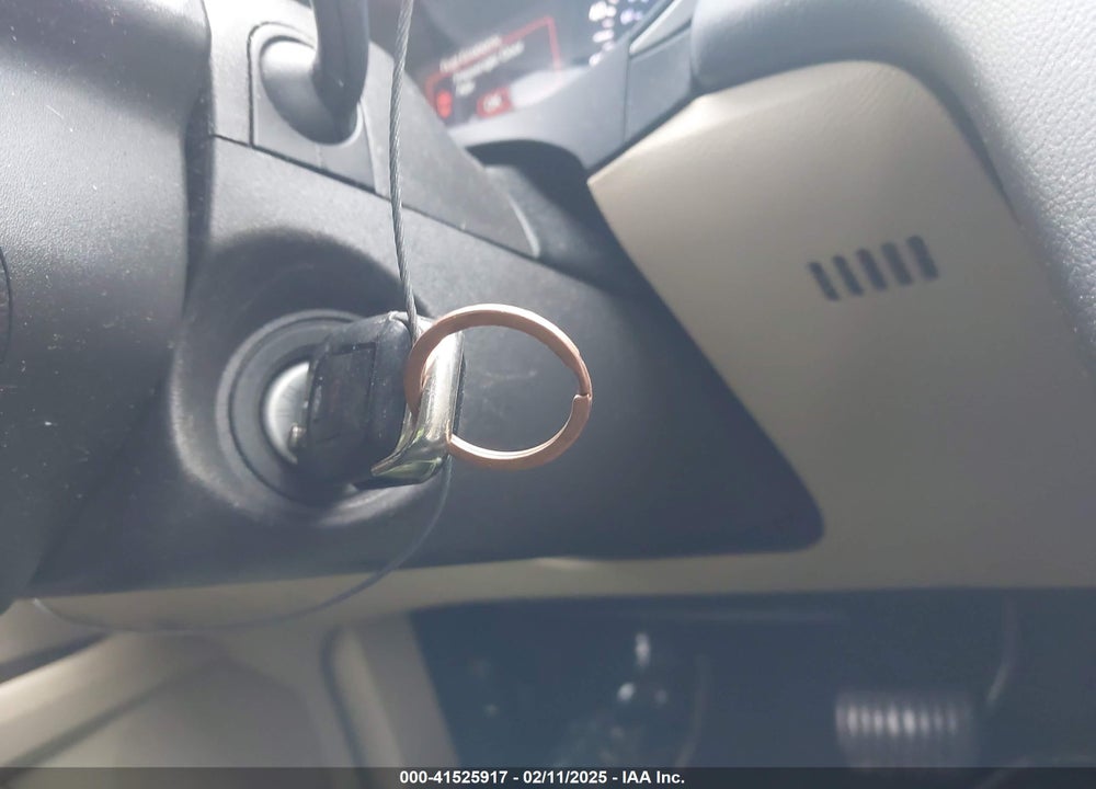 2014 FORD FUSION VIN: 1FA6P0H73E5381690
