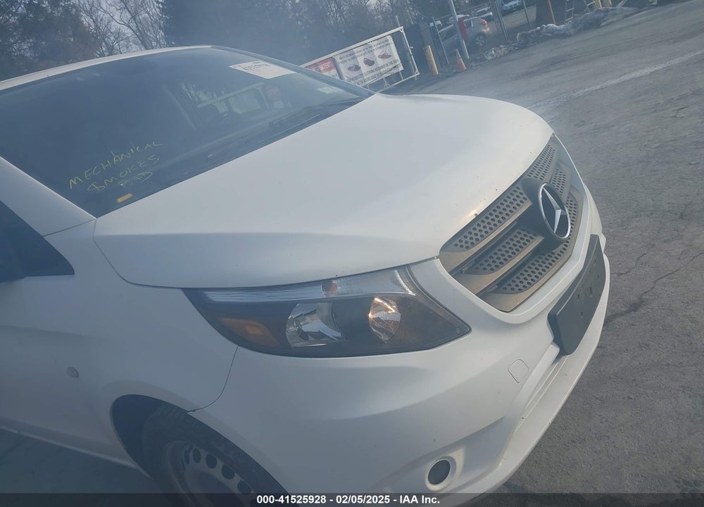 2017 MERCEDES-BENZ METRIS VIN: WD3PG2EA4H3260381
