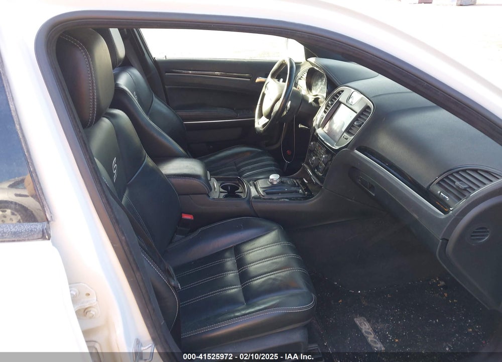 2017 CHRYSLER 300 VIN: 2C3CCAGG7HH591520