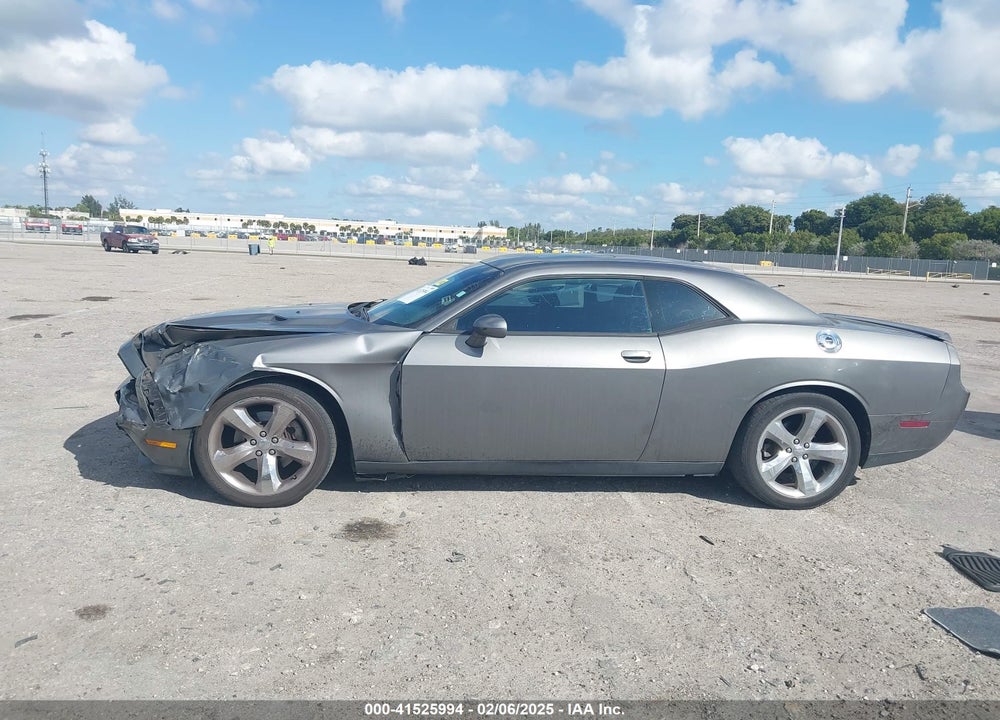 2012 DODGE CHALLENGER SXT VIN: 2C3CDYAG2CH105686