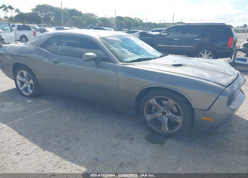 2012 DODGE CHALLENGER SXT VIN: 2C3CDYAG2CH105686