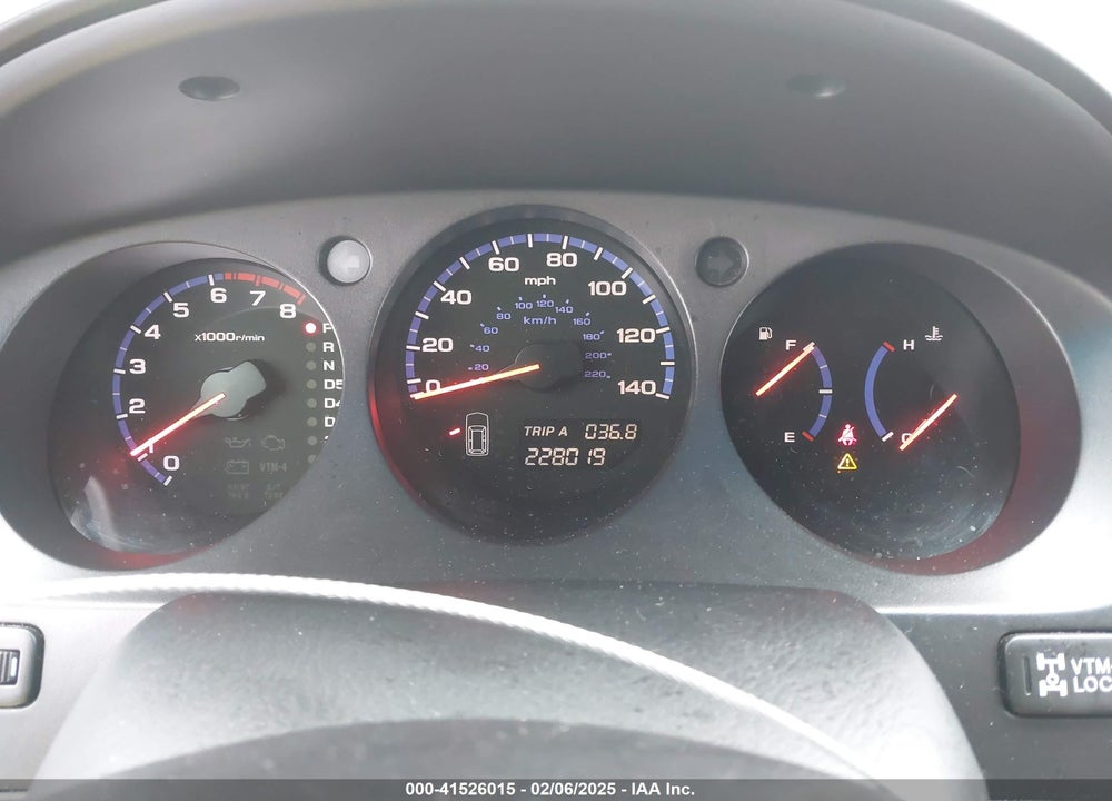 2005 ACURA MDX VIN: 2HNYD18975H524002