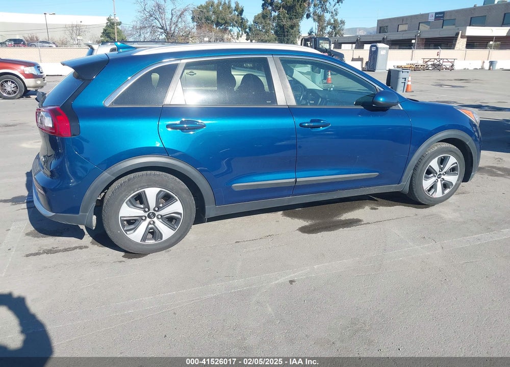 2017 KIA NIRO LX VIN: KNDCB3LCXH5075222