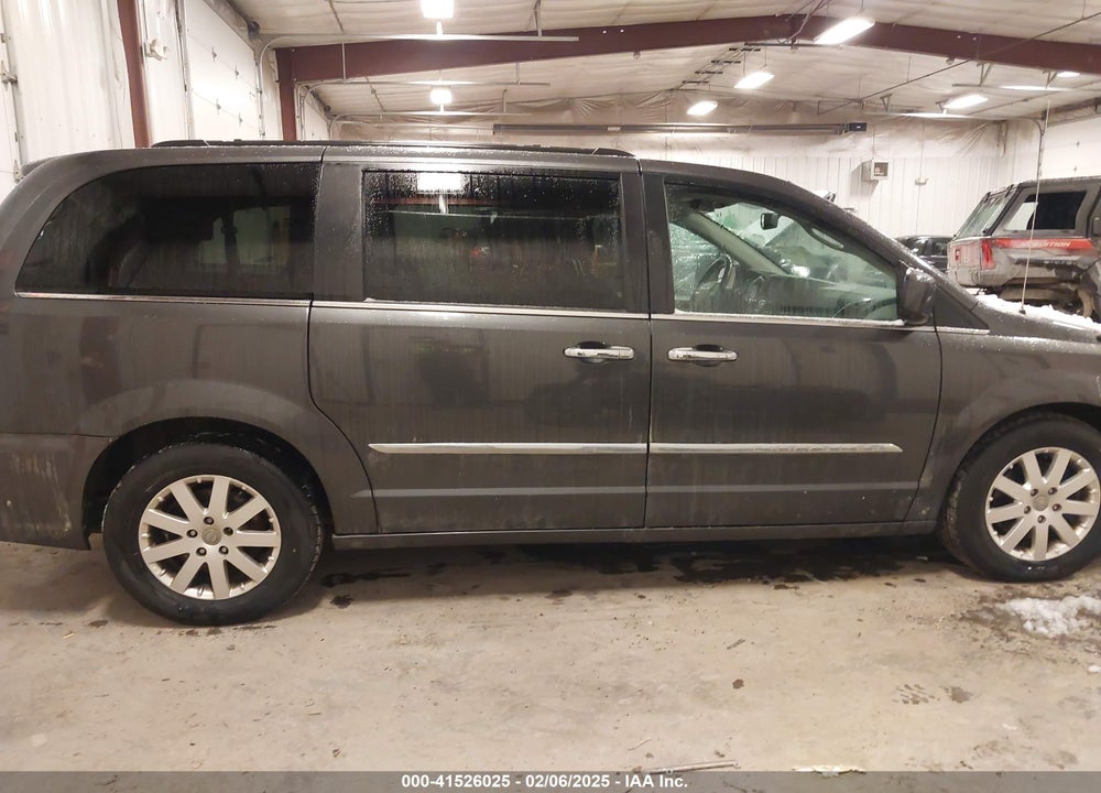 2016 CHRYSLER TOWN & COUNTRY TOURING VIN: 2C4RC1BG0GR261188