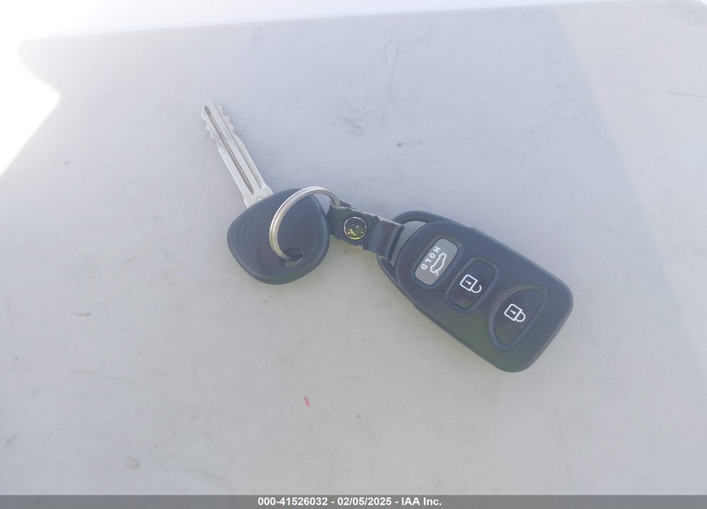 2012 HYUNDAI ELANTRA GLS (ULSAN PLANT) VIN: KMHDH4AE5CU273844