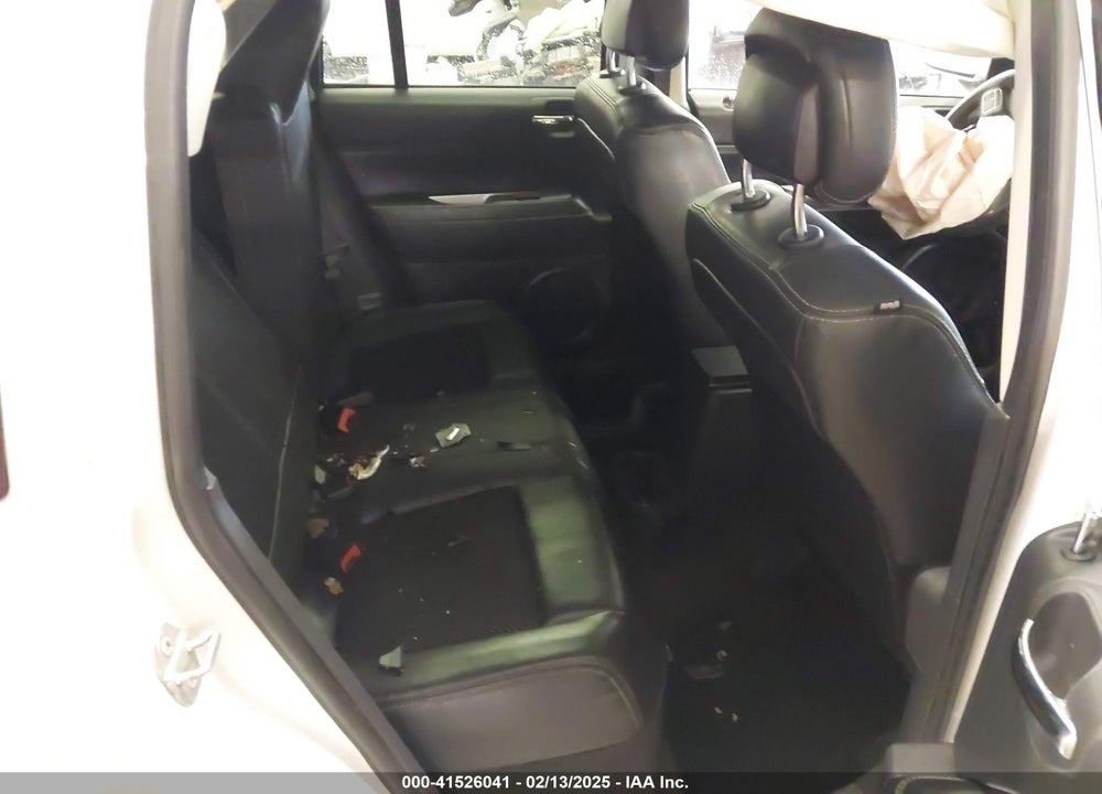 2014 JEEP COMPASS LATITUDE VIN: 1C4NJDEB7ED670696