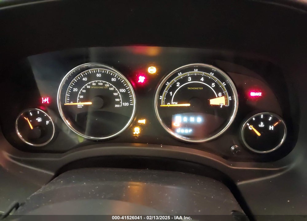 2014 JEEP COMPASS LATITUDE VIN: 1C4NJDEB7ED670696