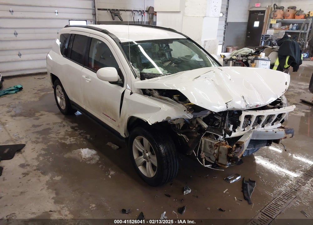 2014 JEEP COMPASS LATITUDE VIN: 1C4NJDEB7ED670696