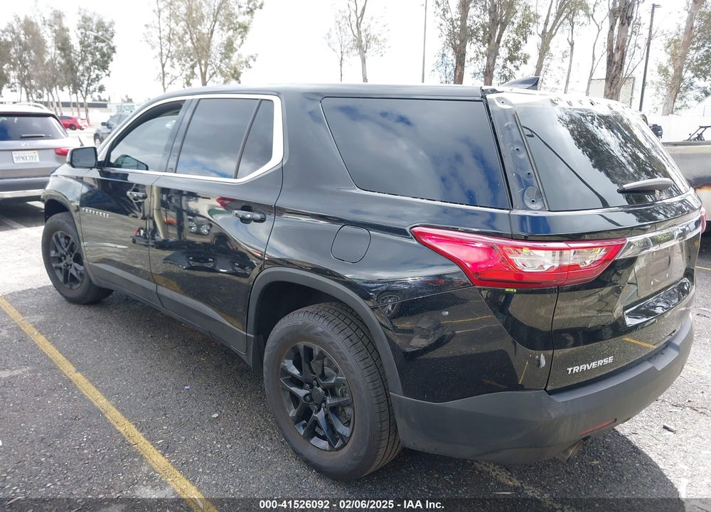 2019 CHEVROLET TRAVERSE LS VIN: 1GNERFKW2KJ204786