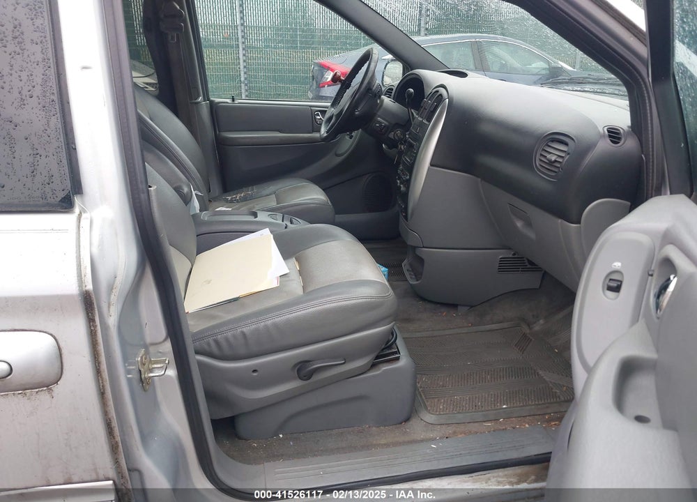 2004 CHRYSLER TOWN & COUNTRY TOURING VIN: 2C4GP54L04R529763