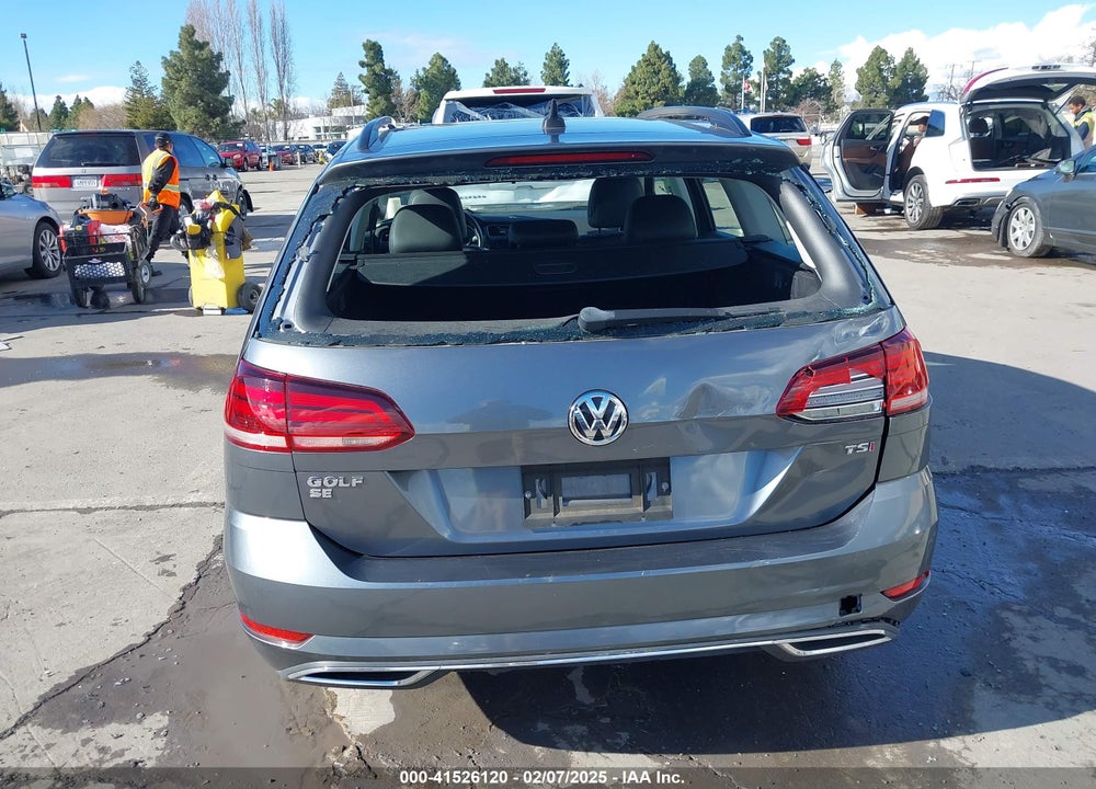 2018 VOLKSWAGEN GOLF SPORTWAGEN VIN: 3VWD17AUXJM752387