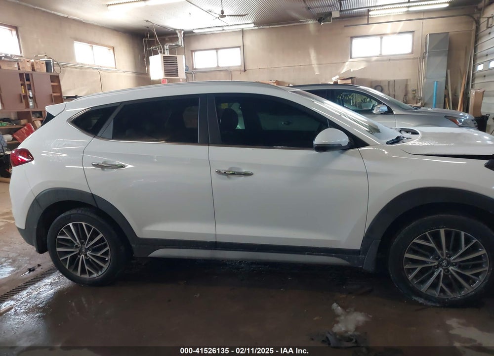 2019 HYUNDAI TUCSON VIN: KM8J3CAL4KU991670