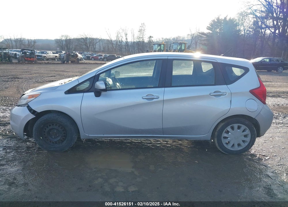 2015 NISSAN VERSA NOTE VIN: 3N1CE2CP9FL402505