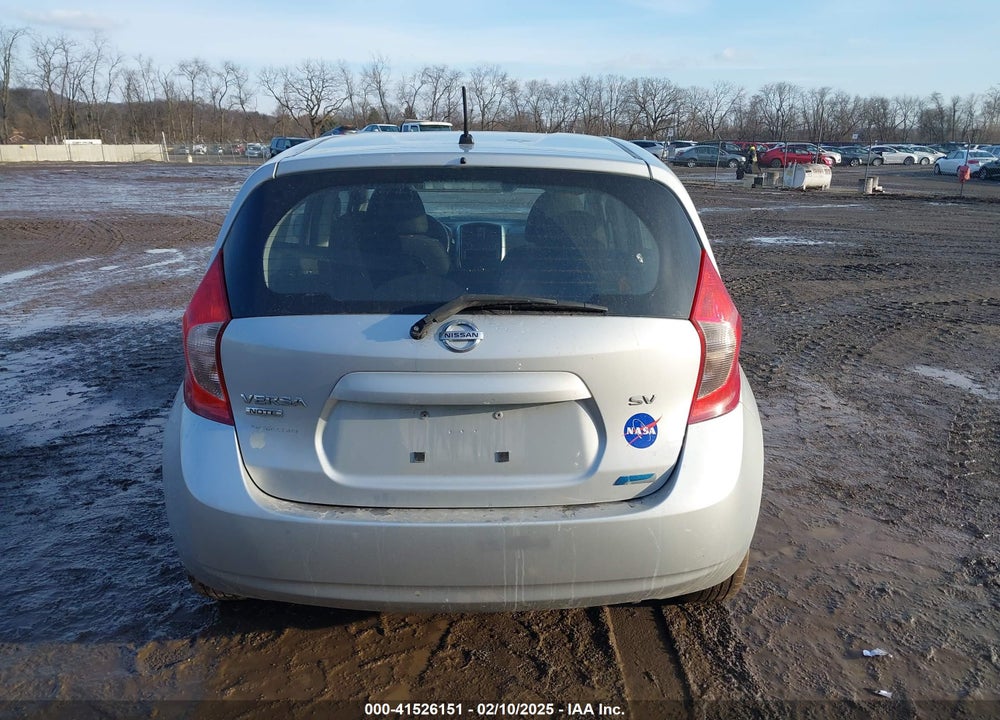2015 NISSAN VERSA NOTE VIN: 3N1CE2CP9FL402505