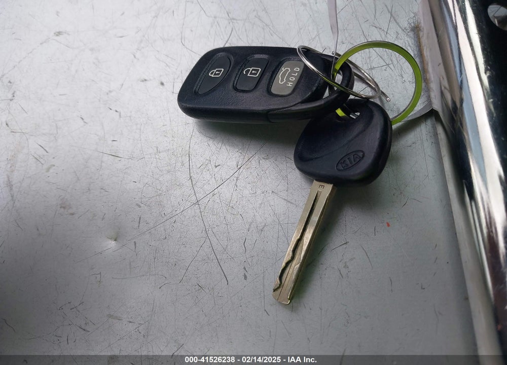 2011 KIA OPTIMA LX VIN: KNAGM4A72B5116051