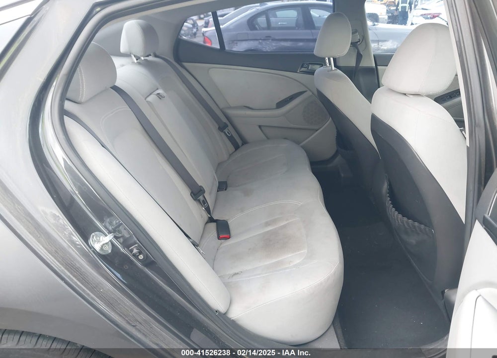 2011 KIA OPTIMA LX VIN: KNAGM4A72B5116051