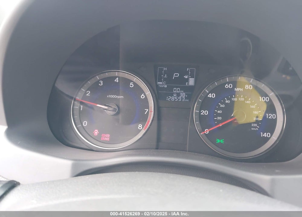 2017 HYUNDAI ACCENT VIN: KMHCT4AE0HU241031