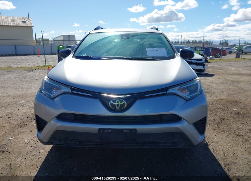 2017 TOYOTA RAV4 LE VIN: 2T3BFREV0HW588652