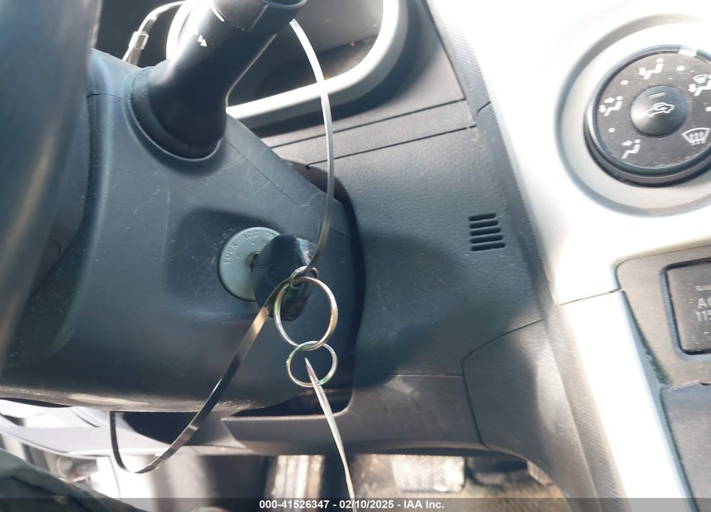 2009 PONTIAC VIBE VIN: 5Y2SM67069Z453831