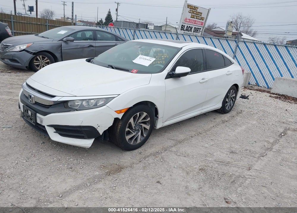 2018 HONDA CIVIC VIN: 19XFC2F76JE207843