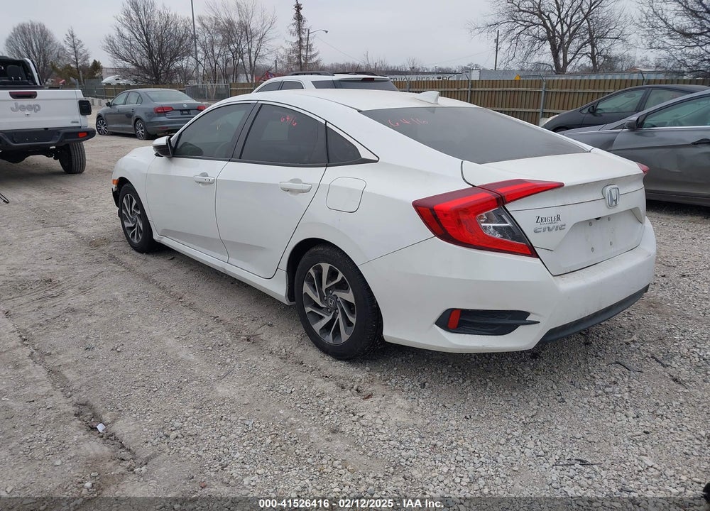 2018 HONDA CIVIC VIN: 19XFC2F76JE207843