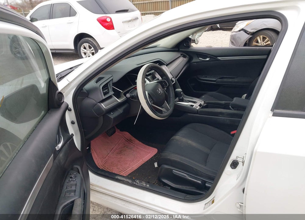 2018 HONDA CIVIC VIN: 19XFC2F76JE207843