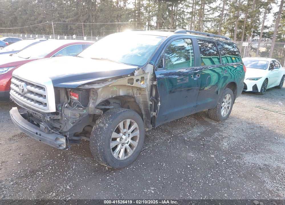 2011 TOYOTA SEQUOIA PLATINUM 5.7L V8 VIN: 5TDDY5G10BS048023