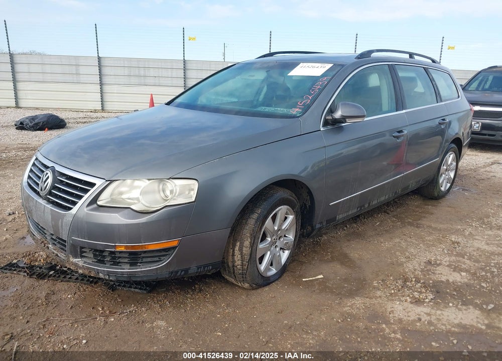 2007 VOLKSWAGEN PASSAT 2.0T VIN: WVWLK73C87E069697