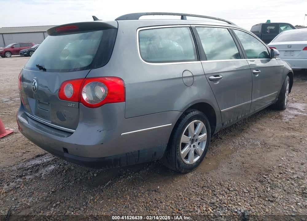 2007 VOLKSWAGEN PASSAT 2.0T VIN: WVWLK73C87E069697