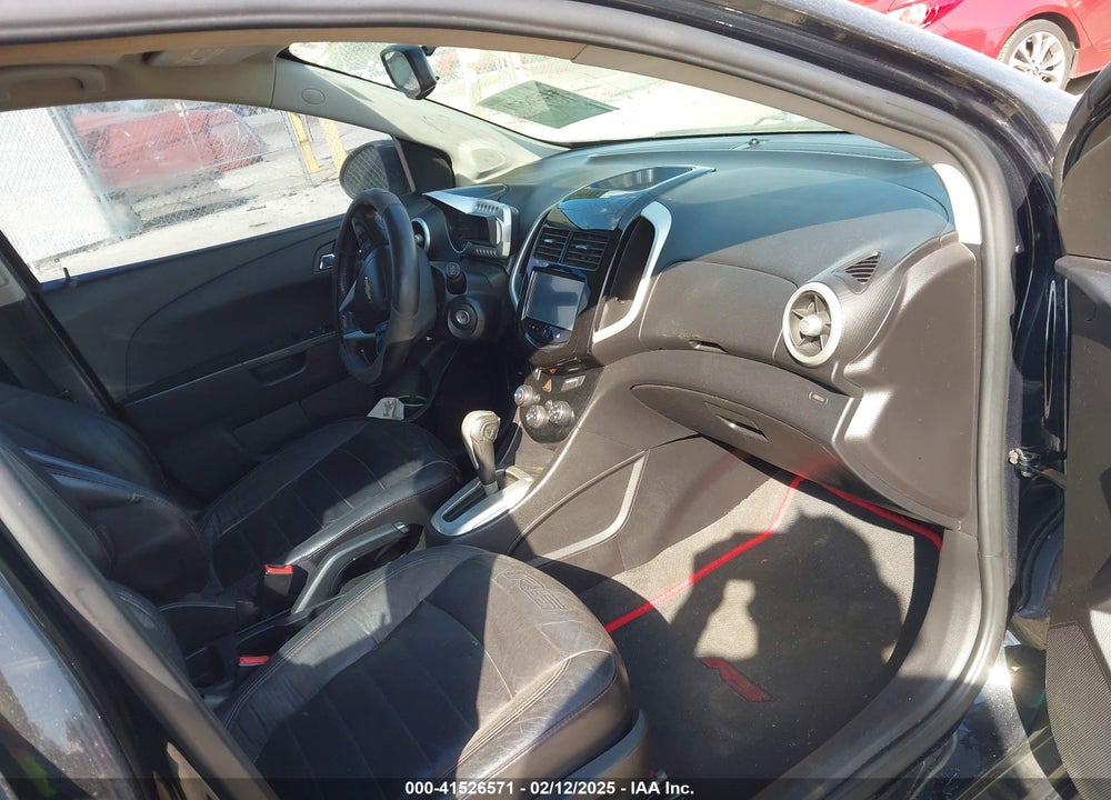 2015 CHEVROLET SONIC VIN: 1G1JG6SB7F4135777