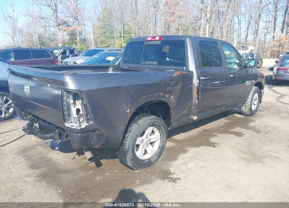 2019 RAM 1500 CLASSIC VIN: 1C6RR6TT3KS514526