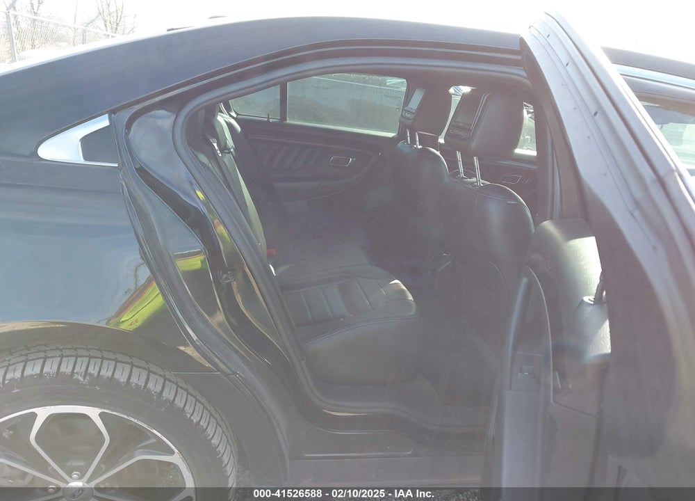 2013 FORD TAURUS VIN: 1FAHP2KT5DG164364